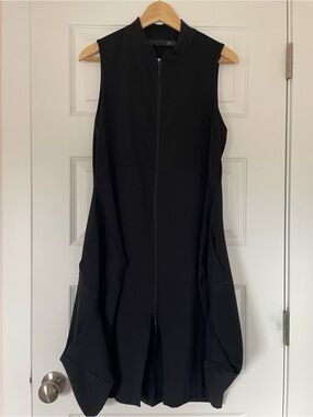 Porto of San Francisco Sleeveless Black Zip-Front Dress, pockets, size 3/large